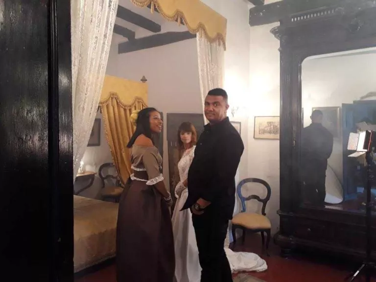 El castell de Montsonís, en un videoclip de reggaeton