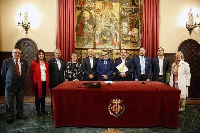 El comerç constata un descens de les vendes en productes d’ús no quotidià a causa de la situació política