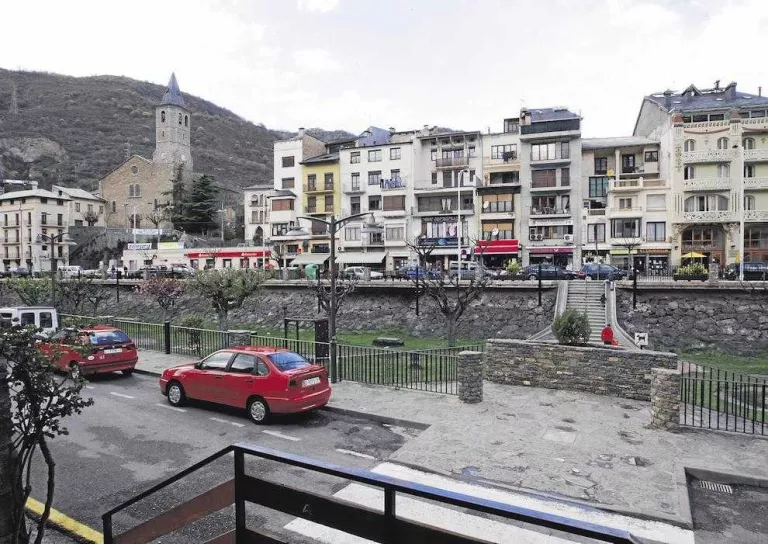 La nova taxa de l'aigua de Sort als nuclis agregats serà de 60 euros i afectarà unes 300 famílies