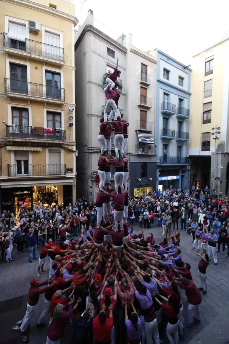 Els bordeus acomiaden la temporada amb una crida a que la gent participi
