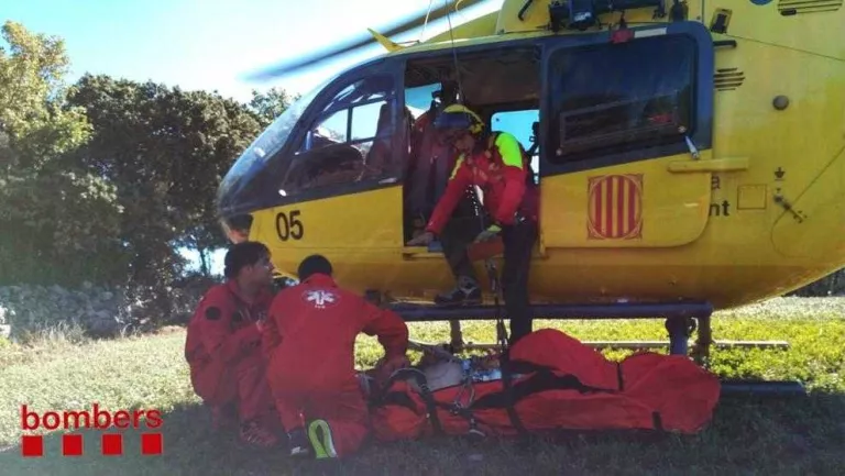 Greu un caçador de 80 anys al caure des de deu metres a Baix Pallars