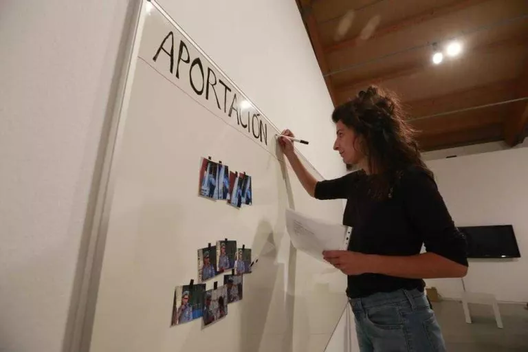 L’art crític de Núria Güell comença a prendre forma a Lleida