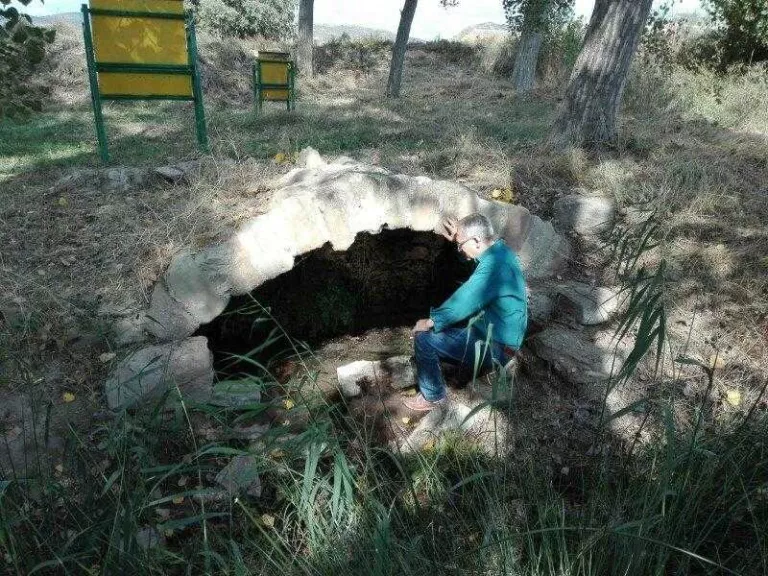 Veïns de Cubells recuperen el Pouet com a zona d’oci i passeig