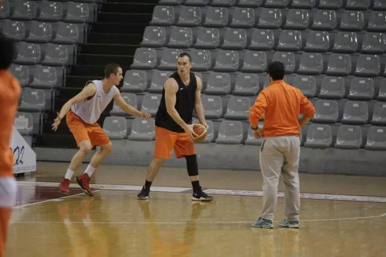 L’Actel Força Lleida fitxa el letó Rozitis fins al 23 de desembre