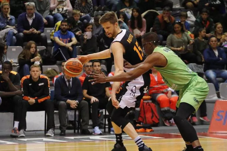L’Actel recupera Mbaye per a Ourense, després de dos setmanes de baixa