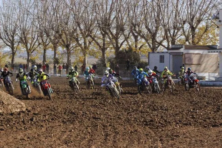 Bellpuig tanca el Català de motocròs