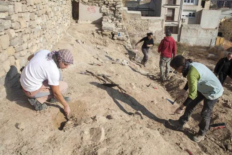Tàrrega estudia fer visitable les restes del castell medieval