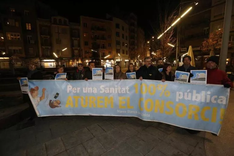 La Marea Blanca denuncia un consorci sanitari “encobert”