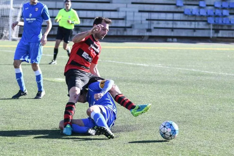 L’EFAC torna a guanyar i ja és tercer