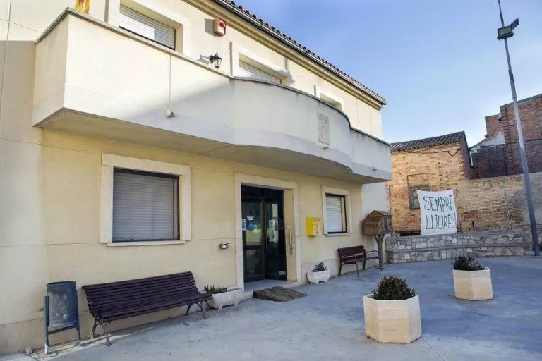 Maldà escalfarà l'ajuntament i la residència amb biomassa per estalviar un 70%