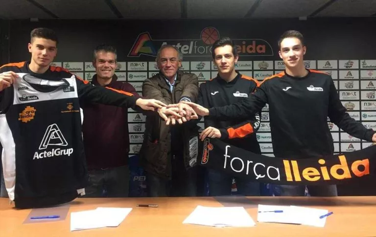 El Força Lleida lliga les seues tres promeses fins al 2020