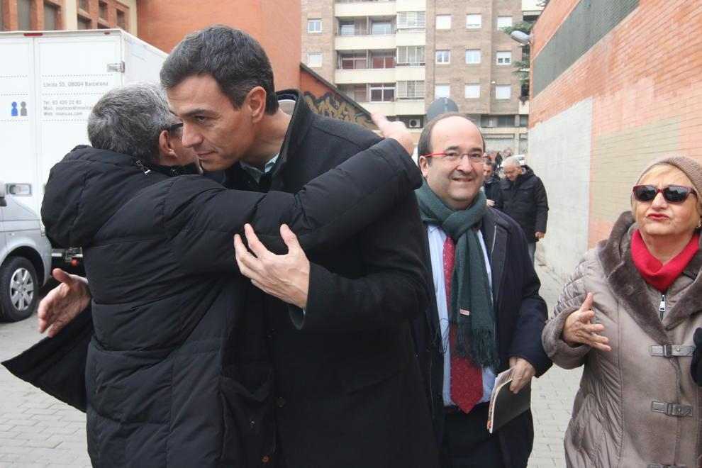 Sánchez veu una “remuntada” i diu que Iceta “es bolcarà a obtenir diners per a Catalunya”