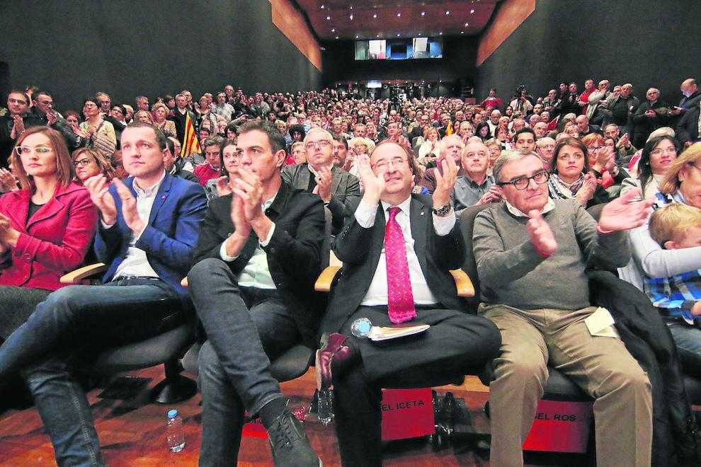 Sánchez veu una “remuntada” i diu que Iceta “es bolcarà a obtenir diners per a Catalunya”