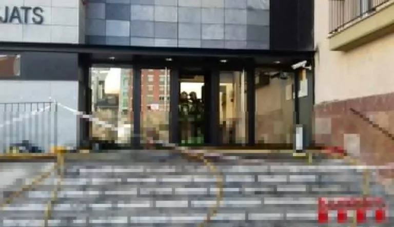 Inundació als jutjats de la Seu d’Urgell per la ruptura d’una canonada