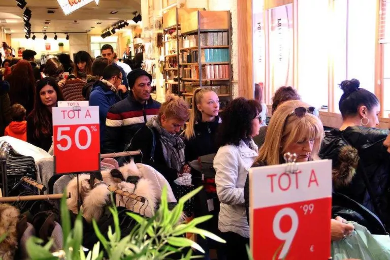 Furor per les compres a Lleida