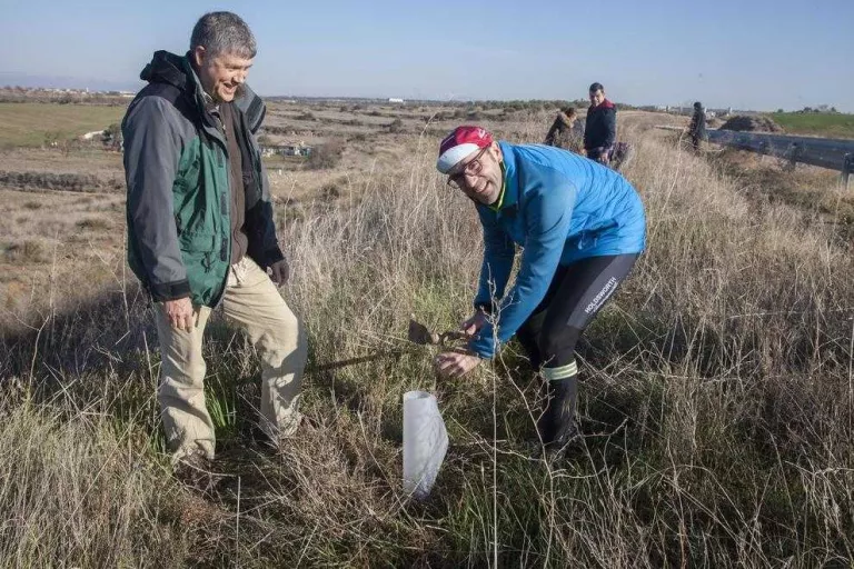Reforesten l’entorn del Segarra-Garrigues a Tàrrega