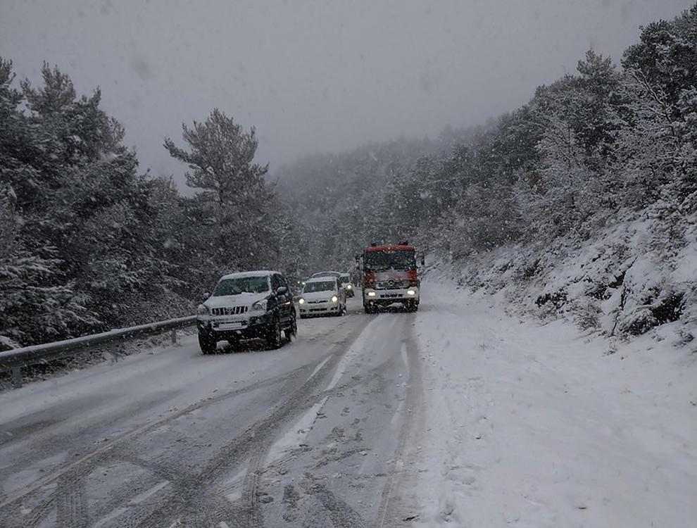 Un jove de 29 anys salva la vida al sortir d'una allau al coll de Certascan