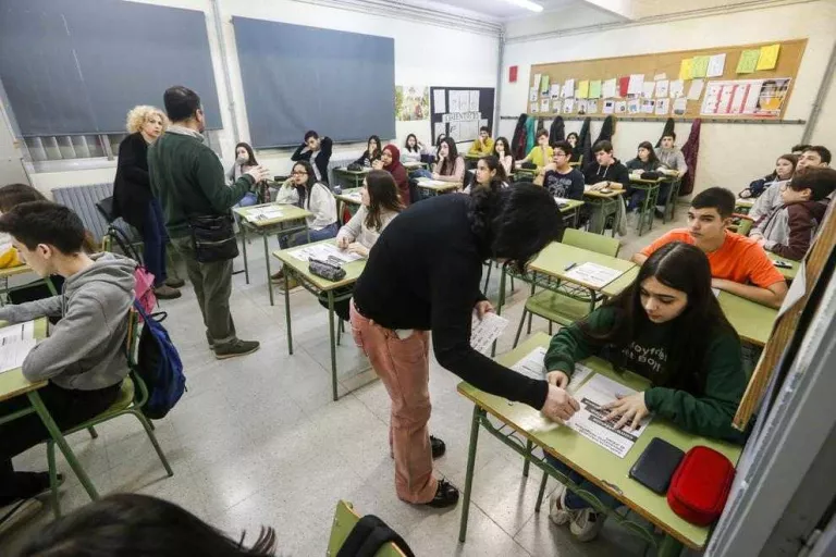 L'examen de competències bàsiques de secundària posa a prova alumnes i centres
