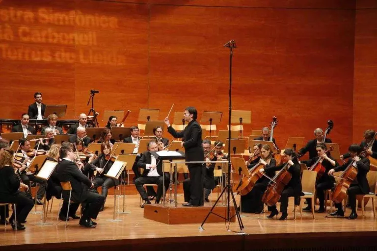 Un 'Carmina Burana' amb 230 intèrprets de les corals de l'Orfeó i la Julià Carbonell tancaran els 75 anys de l'IEI