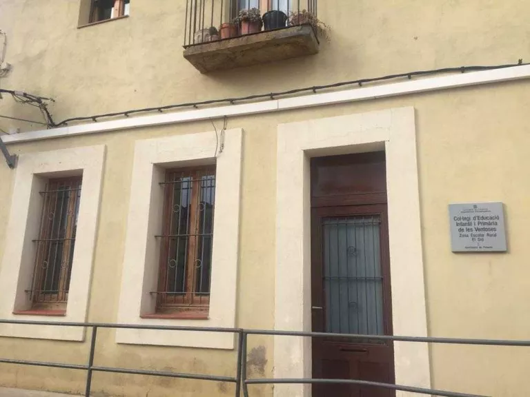 Preixens busca una família per salvar l’escola de les Ventoses