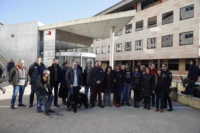 Lleida Lliure de Franquisme aporta un informe al judici per la retirada de plaques i la Paeria diu que no és concloent