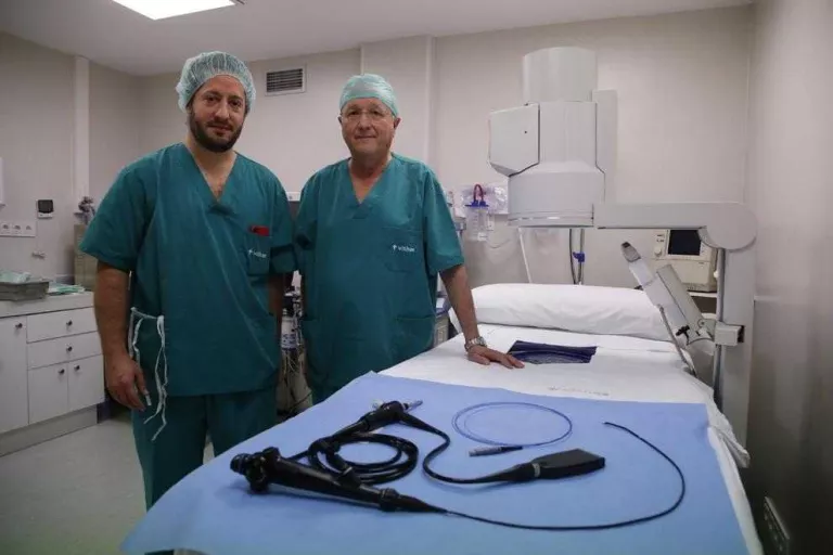 Tècnica pionera a Lleida per eliminar grans pedres del ronyó sense cirurgia
