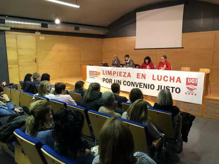 CCOO i UGT s’uneixen per forçar la negociació del conveni del sector de la neteja