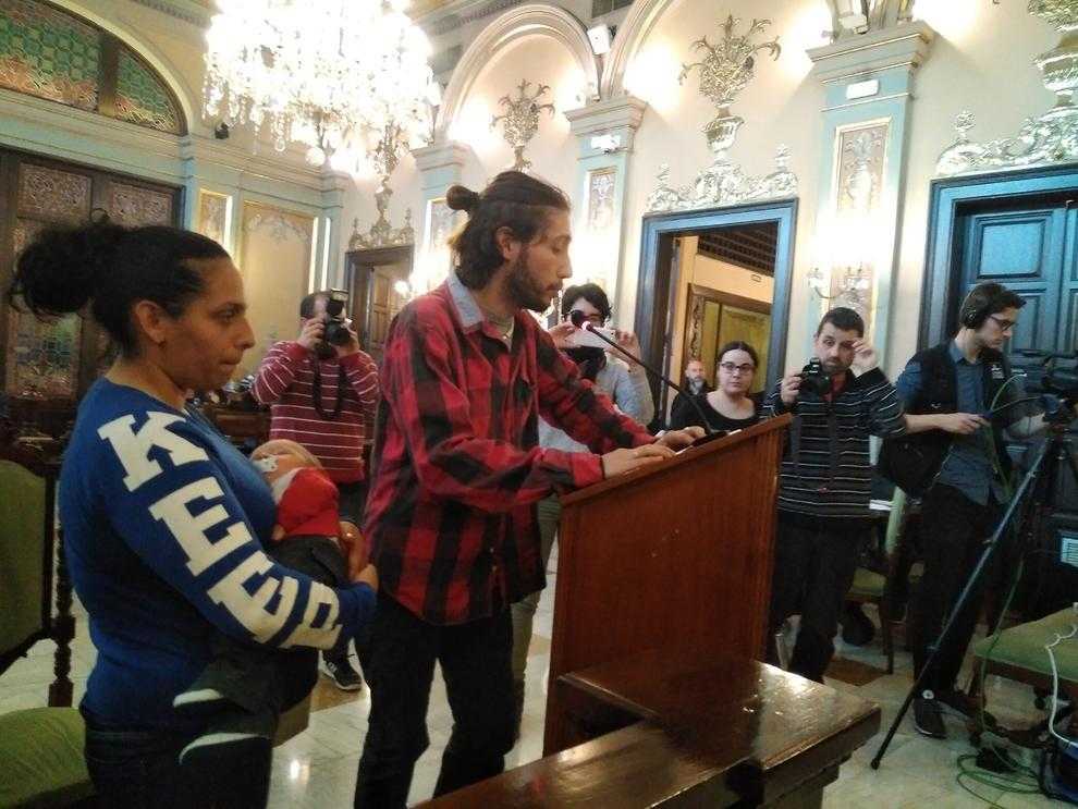 PSC, Cs i PP veten la proposta de distingir els ferits de l’1O a Lleida