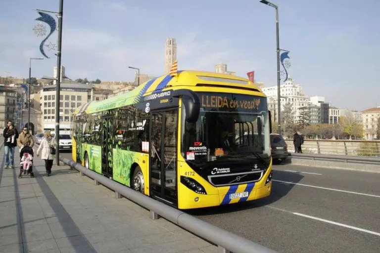 Un 41% dels 6,2 milions d’usuaris d’autobusos urbans viatgen gratis