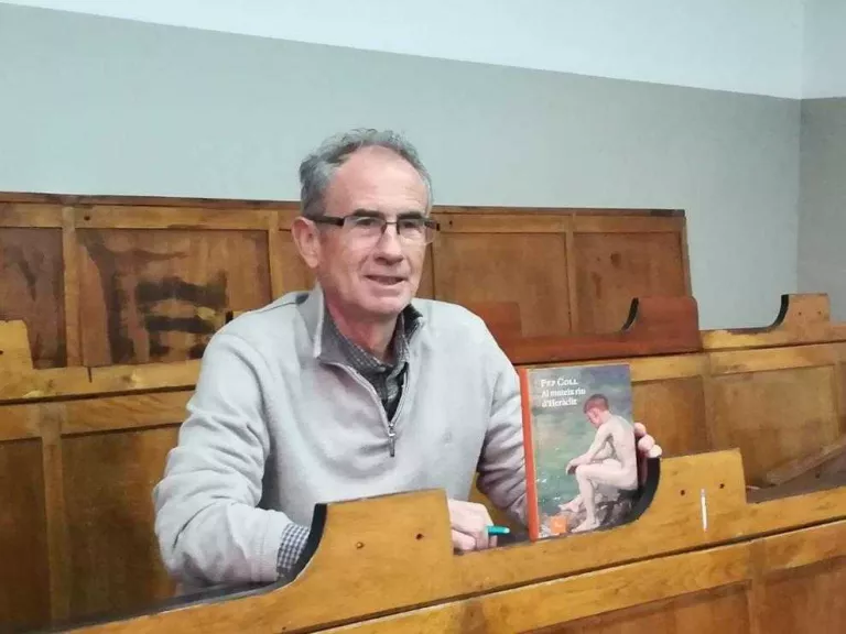 Pep Coll 'fuig' del Pallars en un viatge a l'antiga Grècia
