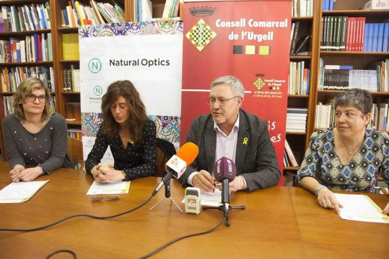 Ulleres i audiòfons per a gent sense recursos a l'Urgell