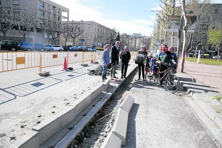 La Paeria reformarà el carril bici de rambla Aragó i habilitarà un gir a l’esquerra cap a Universitat a l’estiu