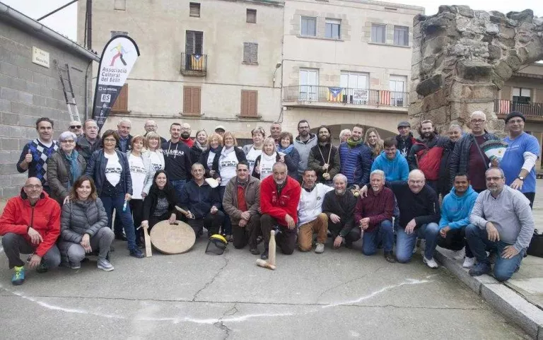 Tres Tombs amb cultura popular