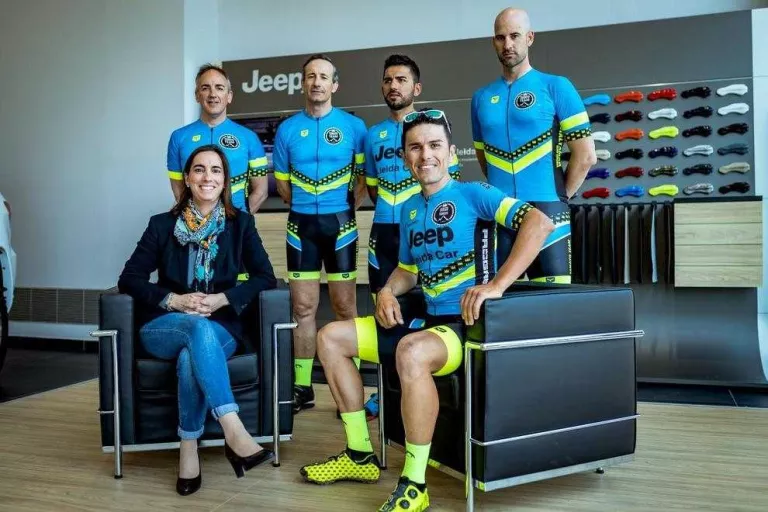 El Tamayo Team, a la Titan Desert amb cinc ciclistes