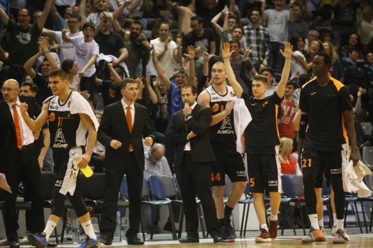Jorge Serna: “A Manresa, hem de morir matant”
