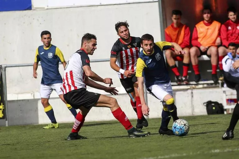 El Borges perd davant el Viladecans, un dels màxims aspirants a l’ascens