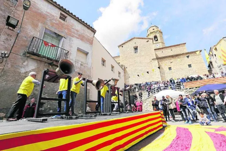 Campanes en honor als presos polítics