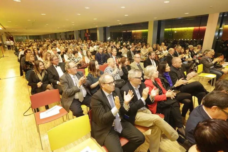 Vint premiats per potenciar el turisme i el comerç