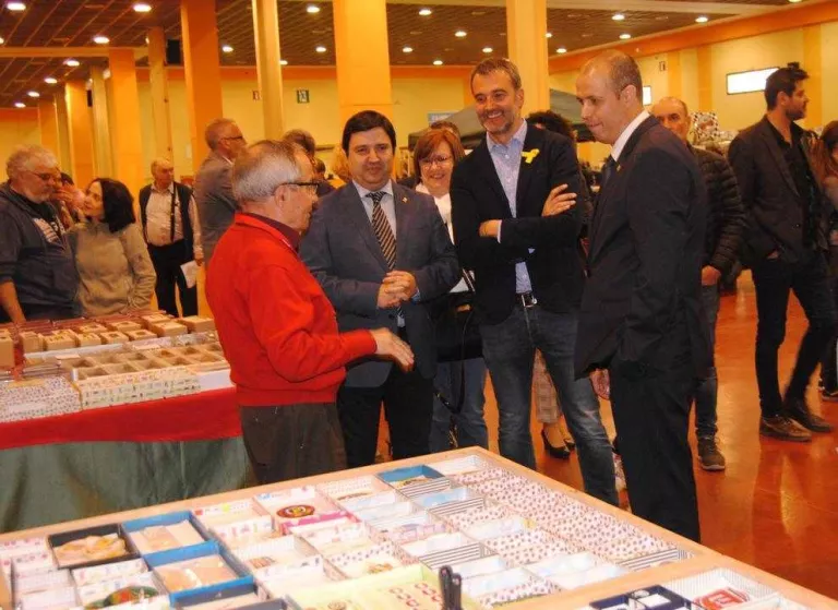Mollerussa revalida la seua afició pel vehicle clàssic