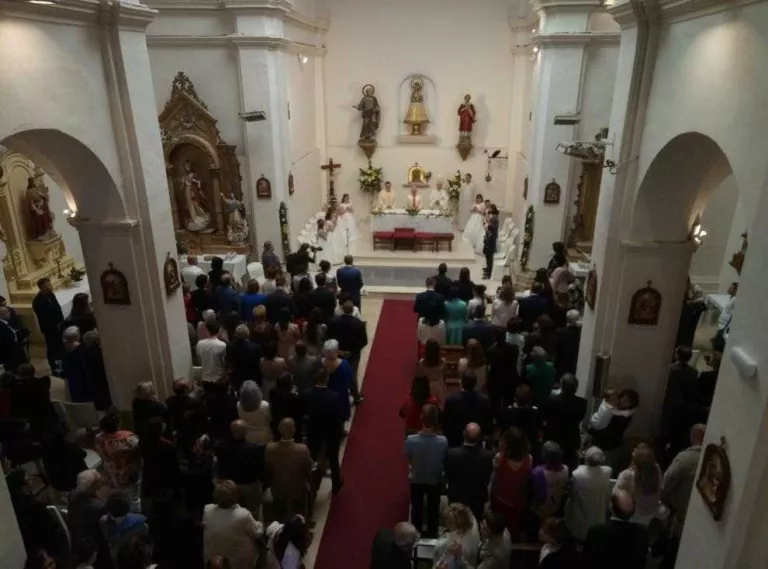 Les comunions tornen a l’església de Rosselló