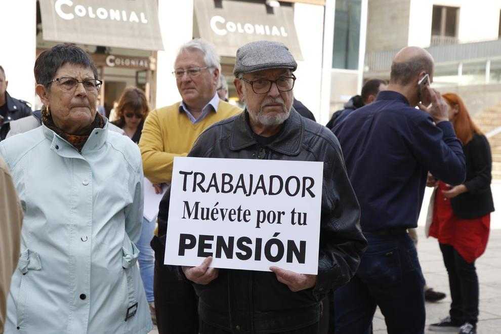 Els pensionistes de Lleida exigeixen una paga “digna” que superi els 1.080 euros al mes