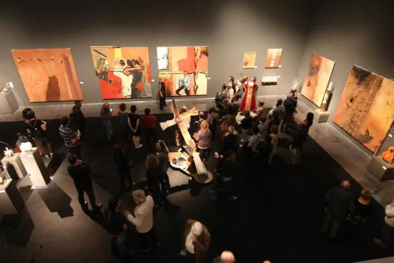 Obres de Guinovart dialoguen amb l’art del Museu de Lleida