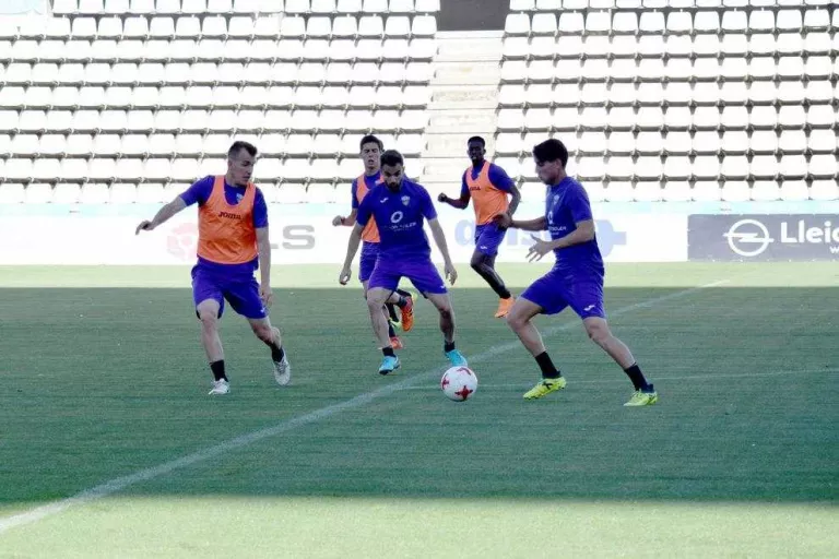 Toni Seligrat: “Vull guanyar el Lleida”