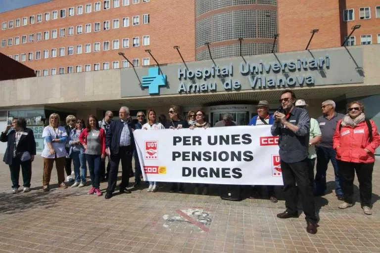 Els sindicats insisteixen: “Cal blindar les pensions”