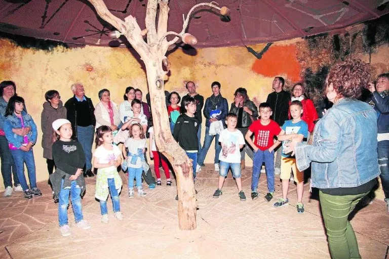 Èxit de l’Espai Guinovart a la Nit dels Museus