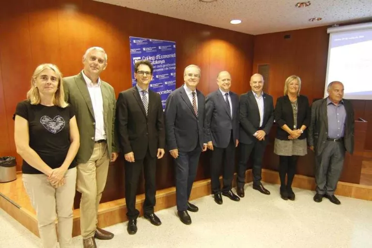 La bioeconomia basada en les renovabes i la tecnologia són el futur del camp