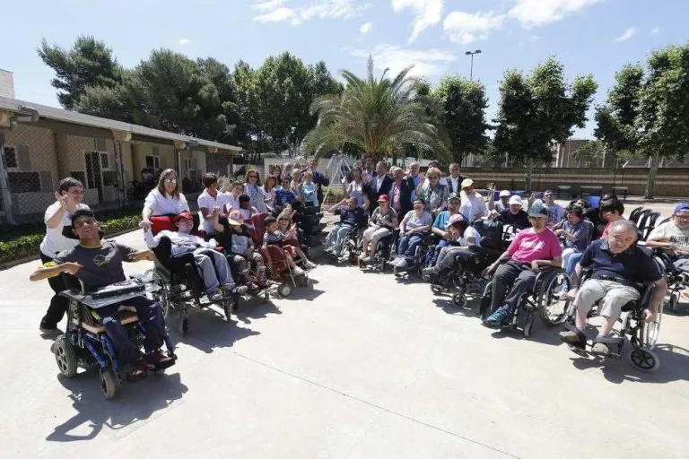Nous equipaments per a Aremi gràcies al seu torneig