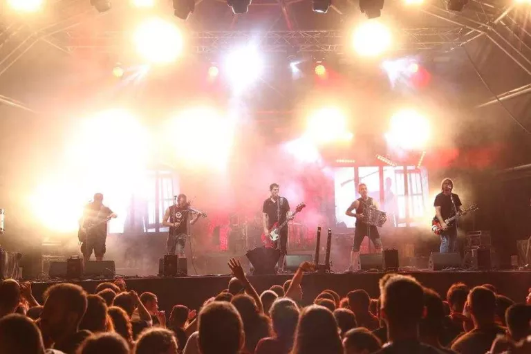 Música 'non stop' a Mollerussa