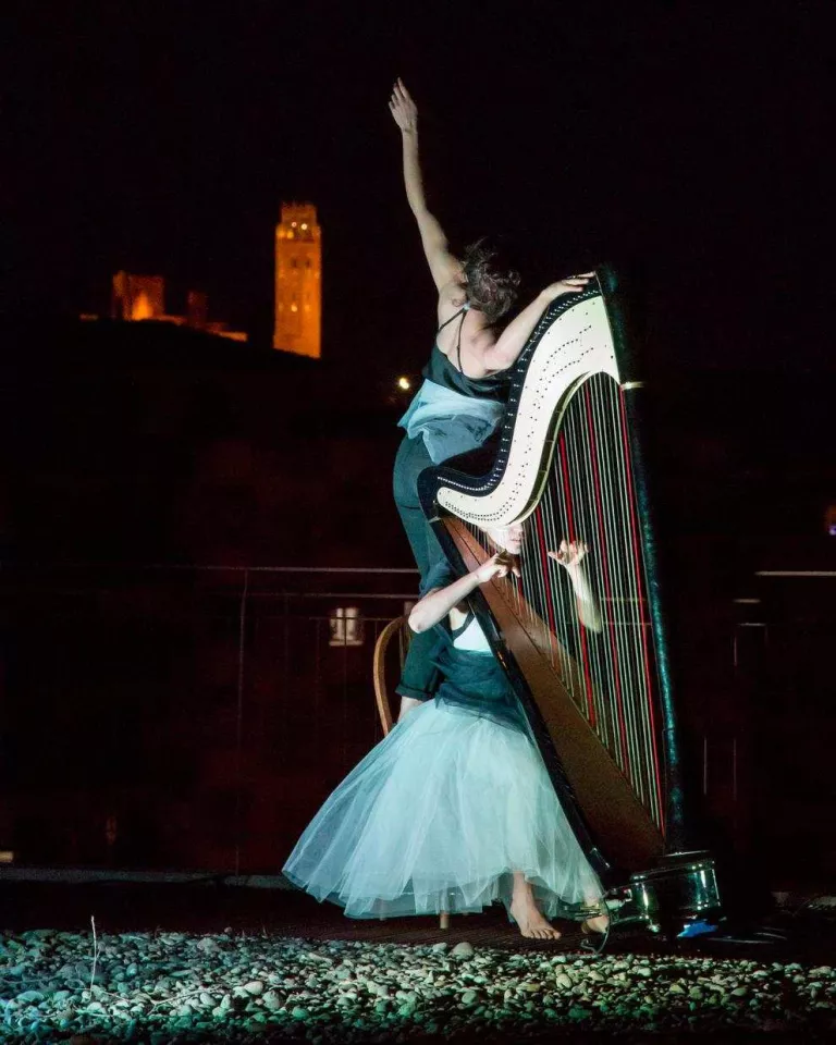 Fusió d'arpa i dansa al Museu del Clima