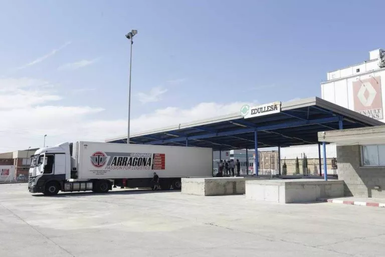 La duana de Lleida estrena l’ampliació dels molls